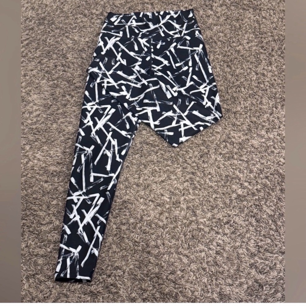 Sage Collective High Waist Abstract Print Leggings Size S